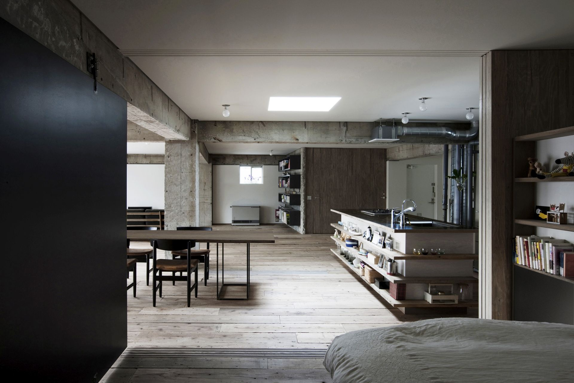 W kuchni w stylu loftowym